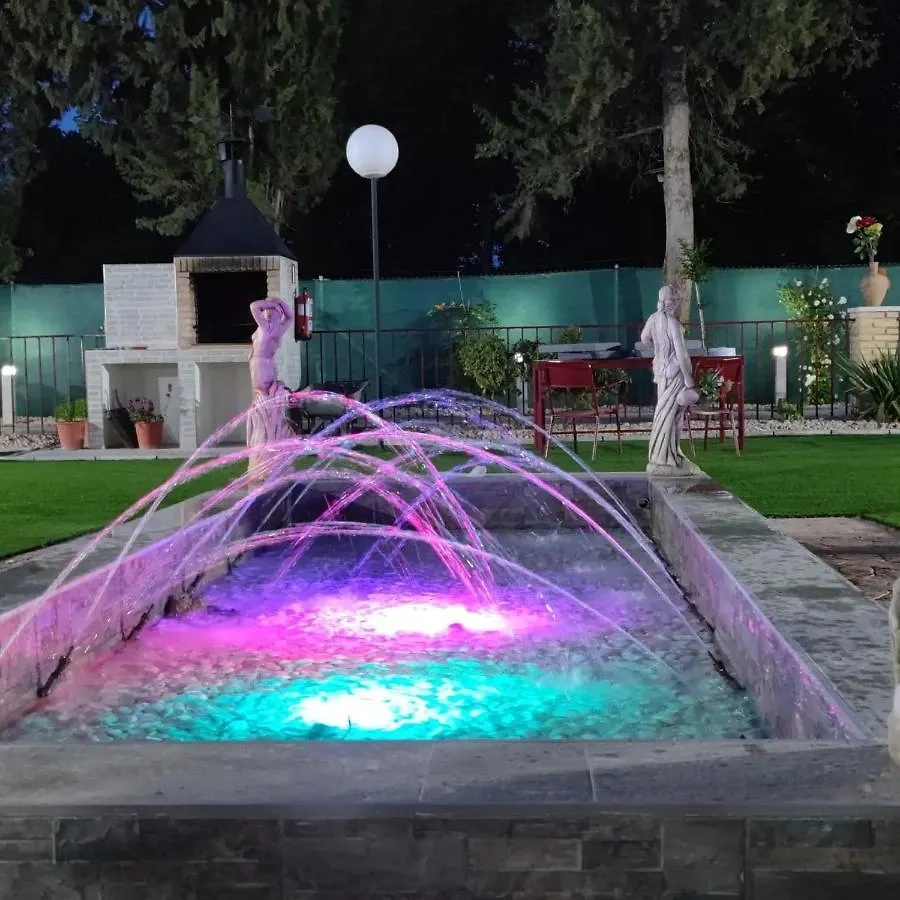 Esmeraldas Vivienda Rural Villacarrillo Spain